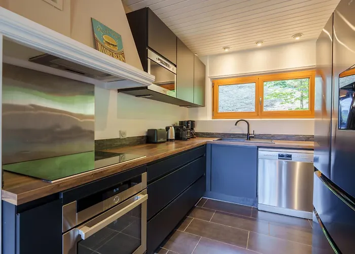 Brin De Belle Hutte - Proche Station De